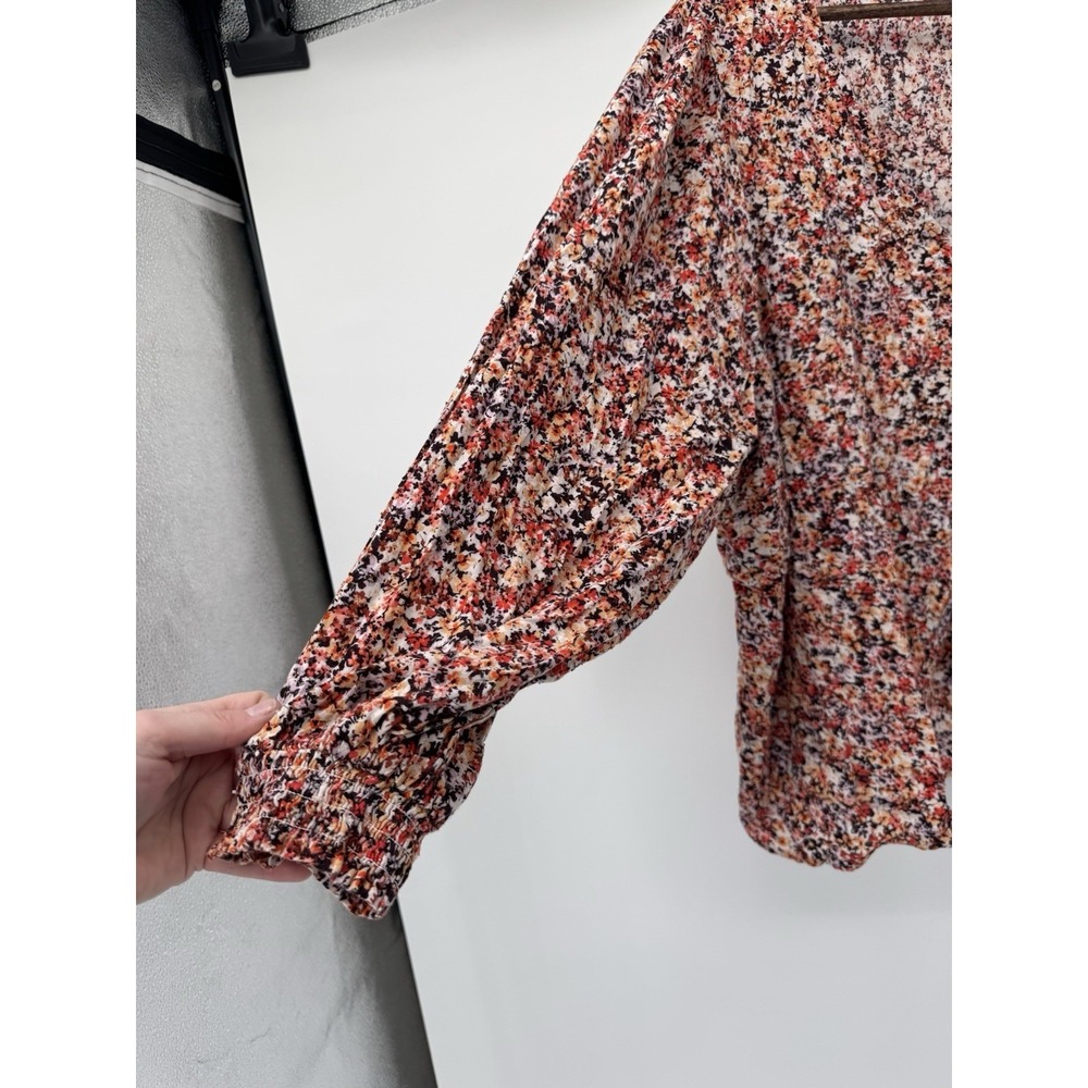 Old Navy Size 3X Ditsy Floral V-Neck Top Long Sleeve Smocked Cottagecore‎ - Picture 8 of 9